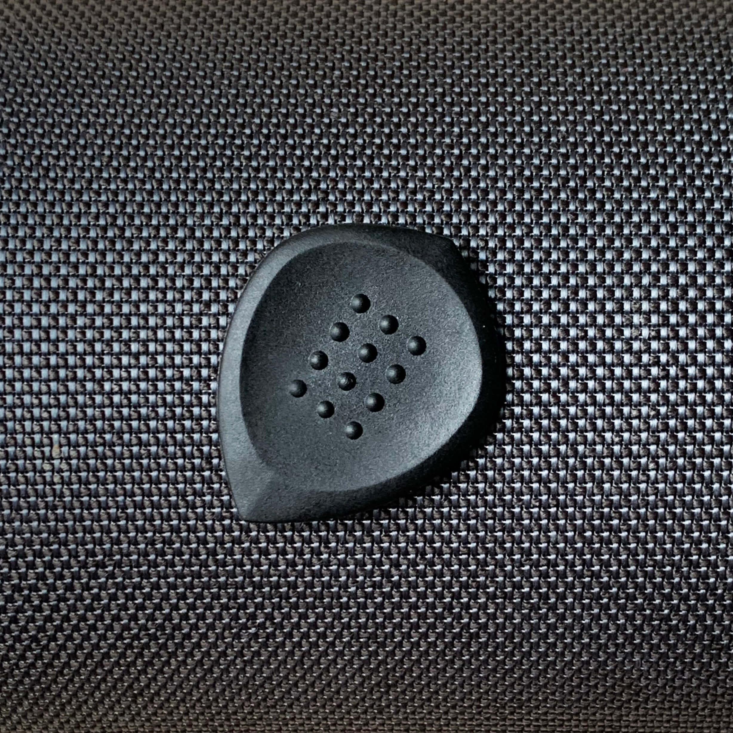 When Should I Retire My Electric Guitar Picks? - AttakPik