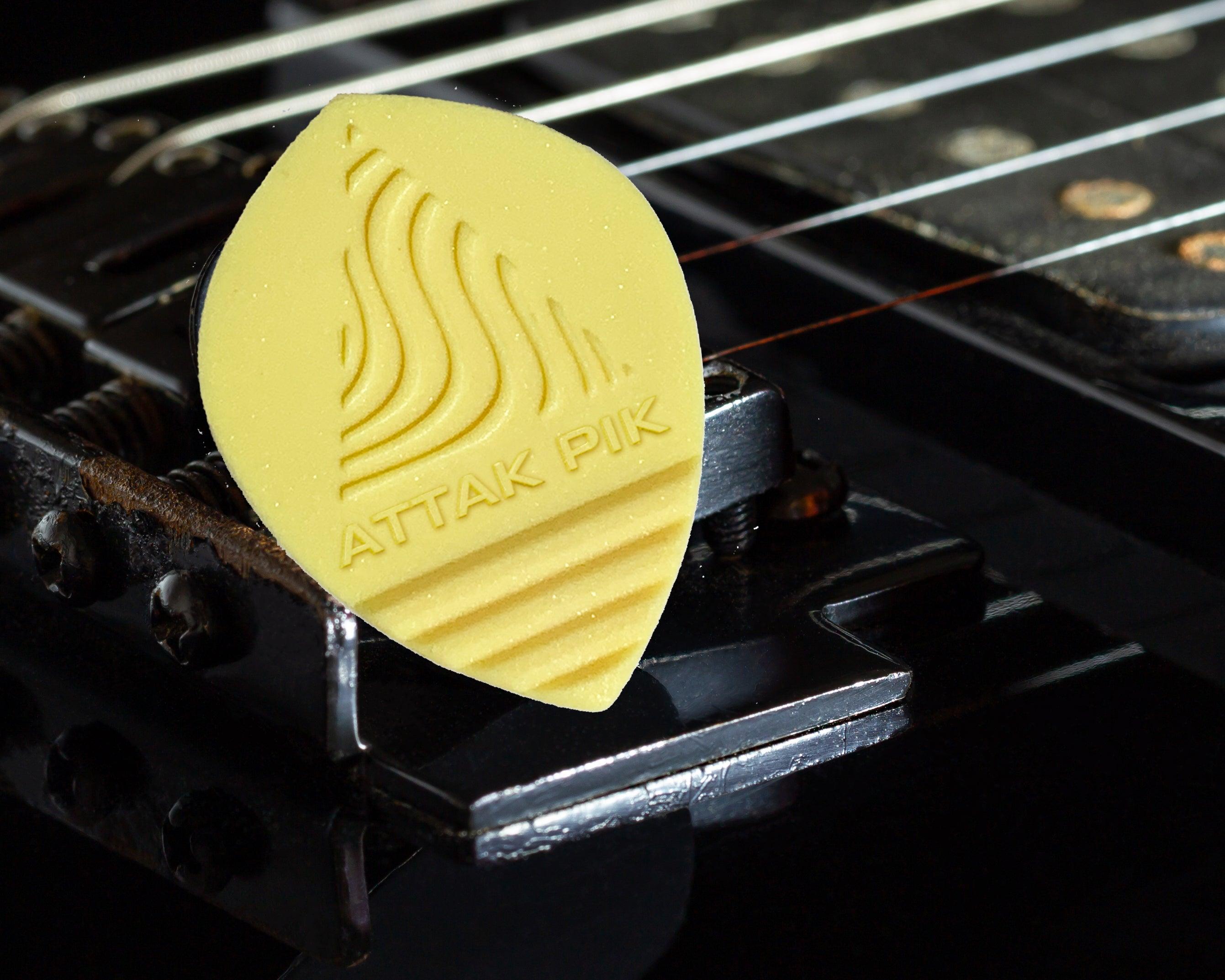 How To Choose A Guitar Pick For Acoustic & Electric Guitars in 2023 - AttakPik